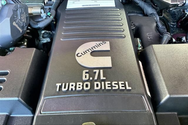 Used 2021 RAM 3500 Laramie AWD/4WD image 32
