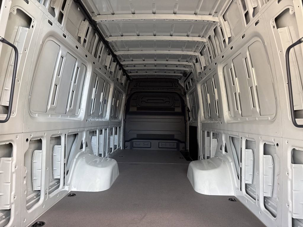 New 2025 Mercedes-Benz Sprinter 4500 image 22