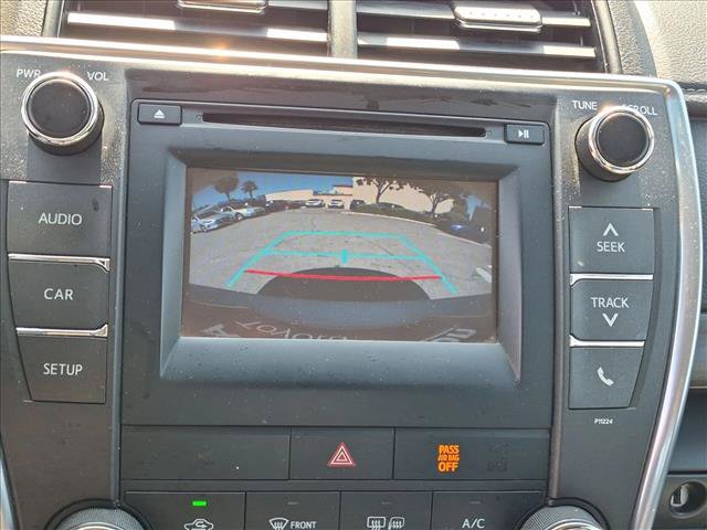 Used 2016 Toyota Camry LE FWD image 5