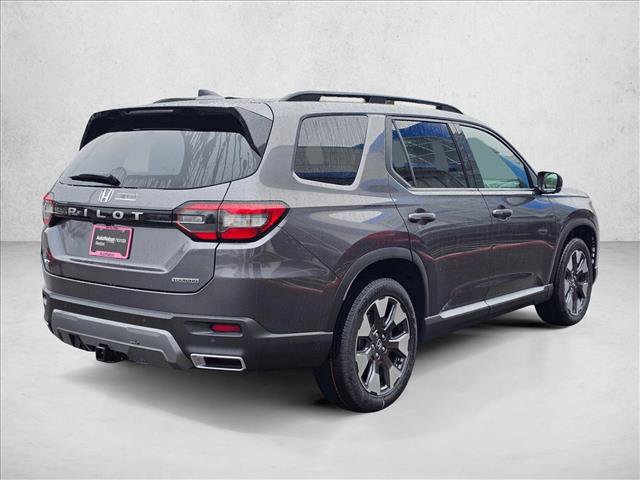 New 2026 Honda Pilot Touring image 5