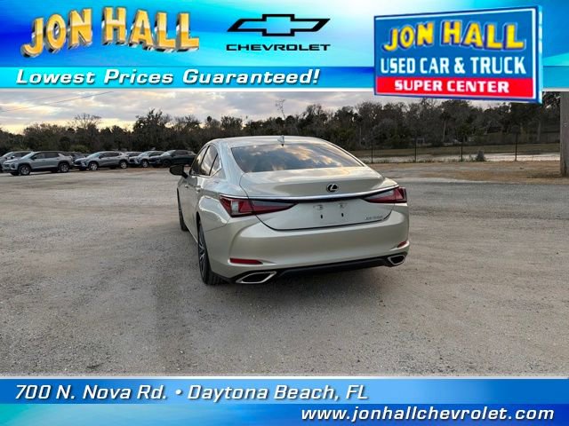 Used 2025 Lexus ES 350 350 4D Sedan image 9