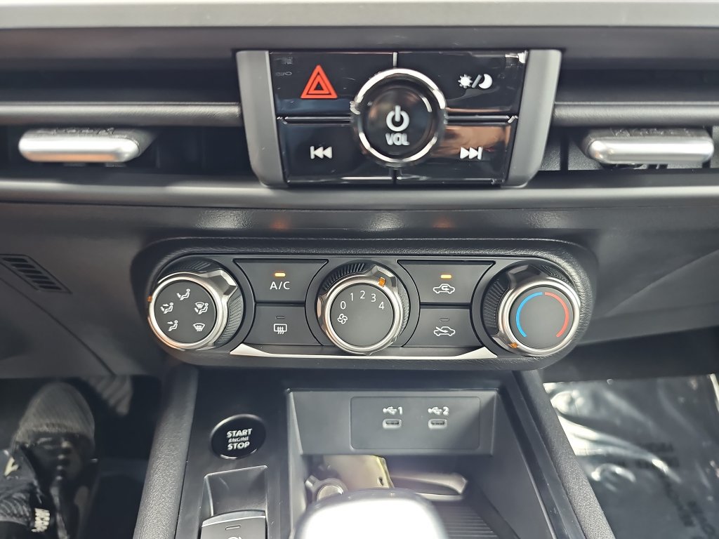 New 2027 Nissan Kicks S FWD image 27