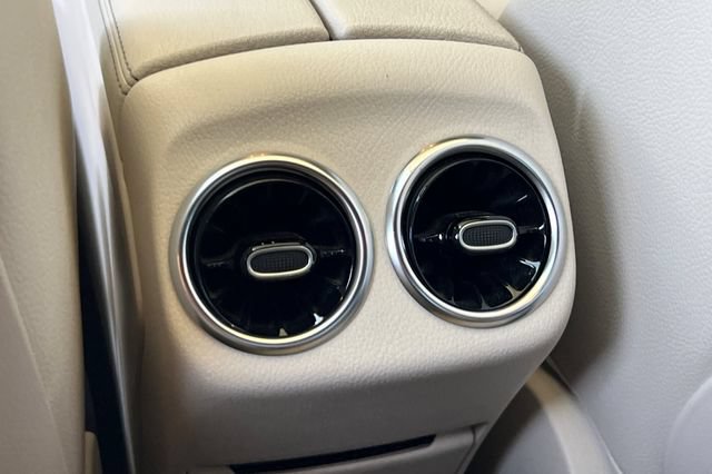 Used 2020 Mercedes-Benz CLA 250 image 14