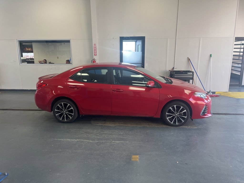 Used 2017 Toyota Corolla SE image 13