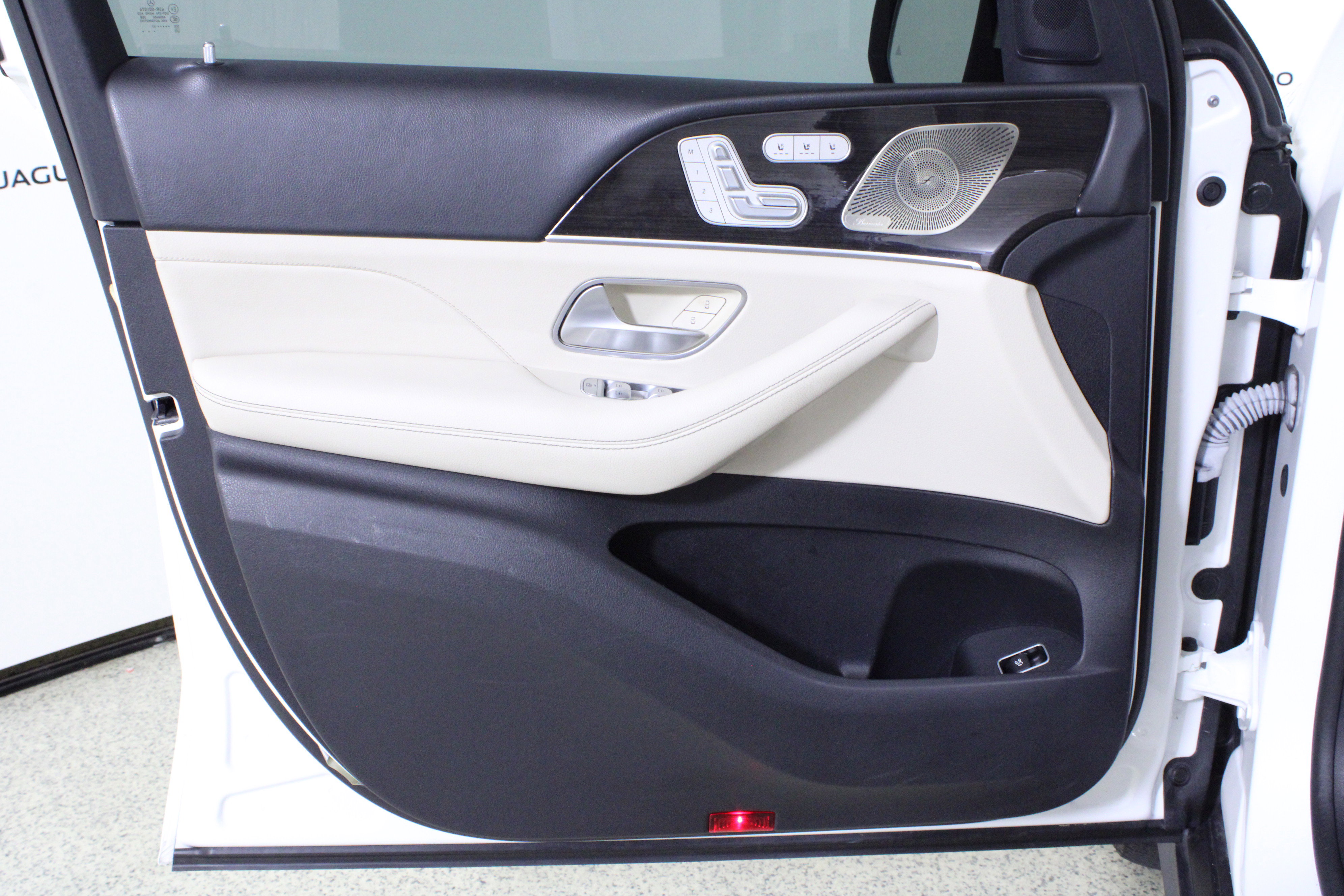 Used 2022 Mercedes-Benz GLS 450 GLS 450 image 21