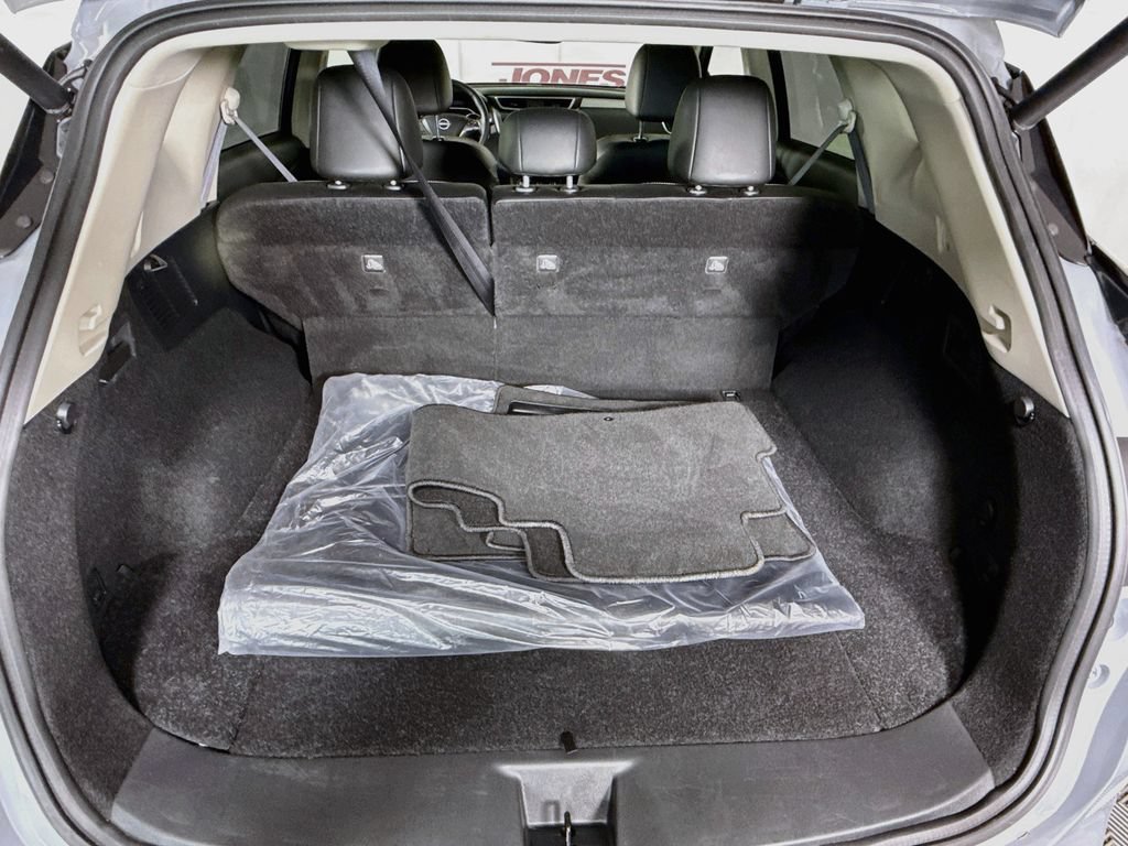 Used 2023 Nissan Murano SL w/ SL Moonroof Package AWD/4WD image 30