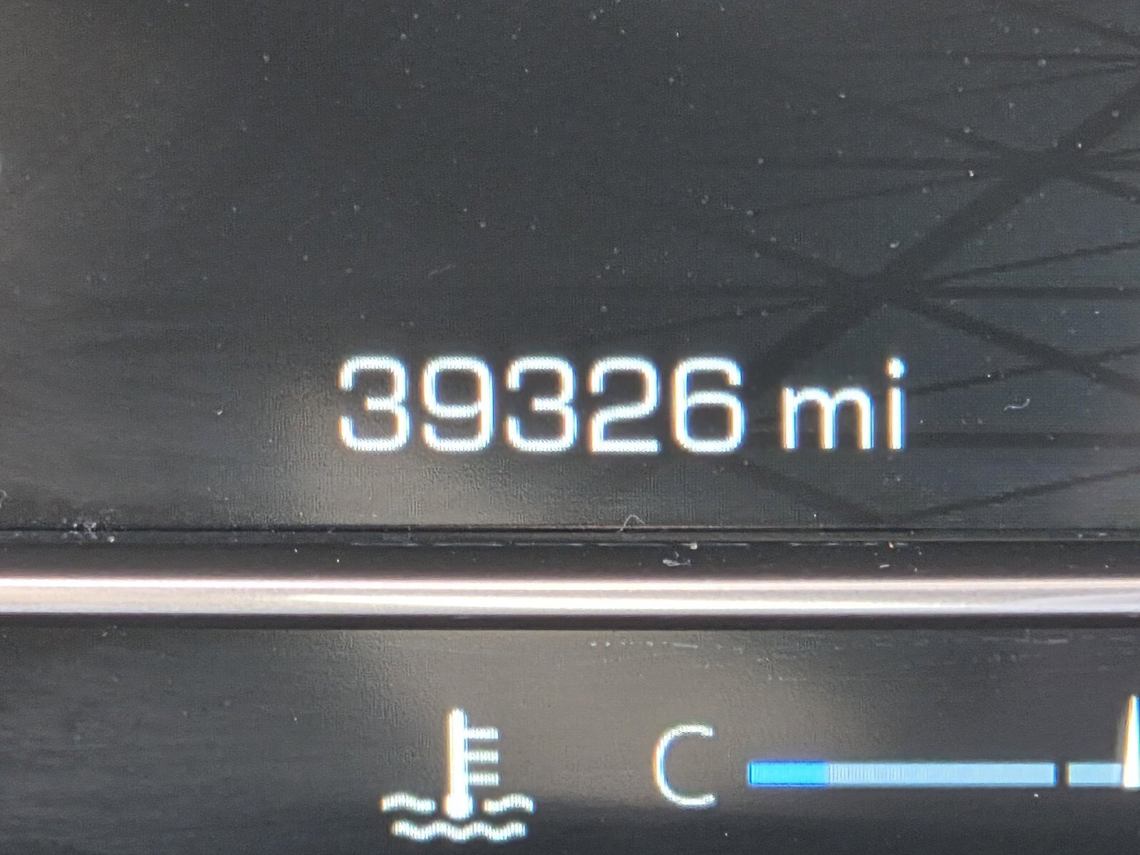 Used 2024 GMC Yukon XL SLT w/ SLT Luxury Package image 31