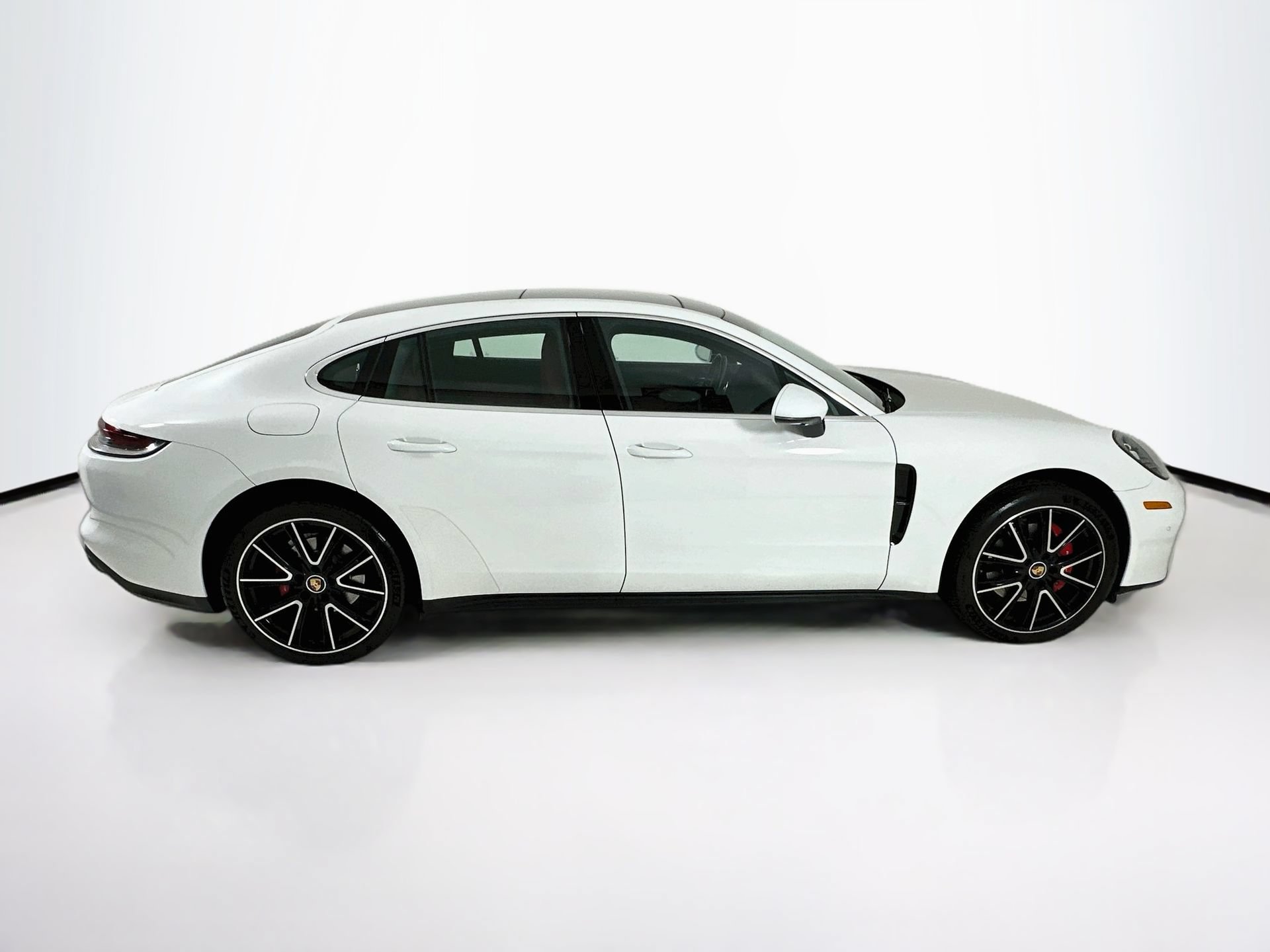 Used 2021 Porsche Panamera 4S AWD/4WD image 9