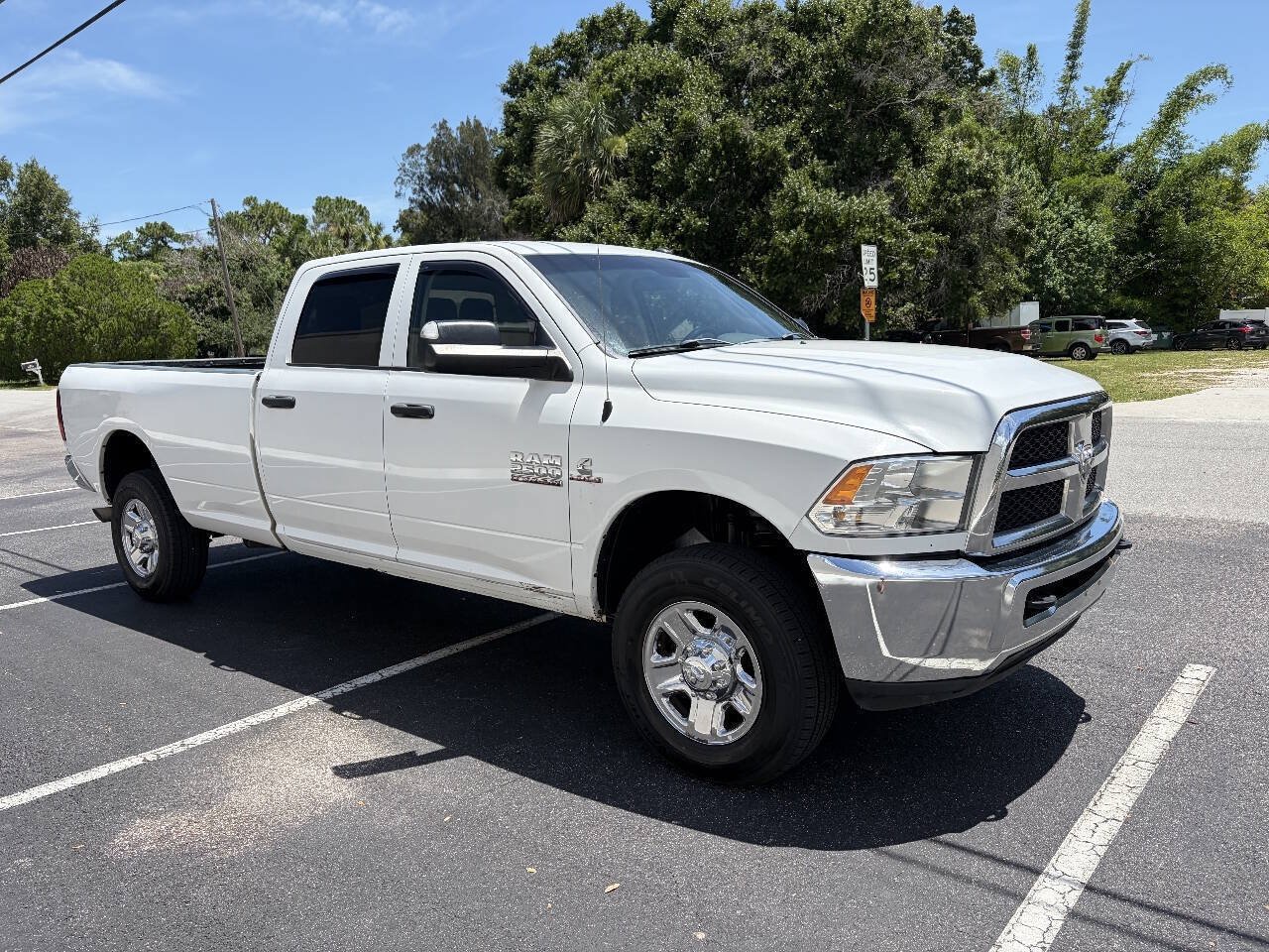 Used 2017 RAM 2500 Tradesman w/ Chrome Appearance Group AWD/4WD image 2