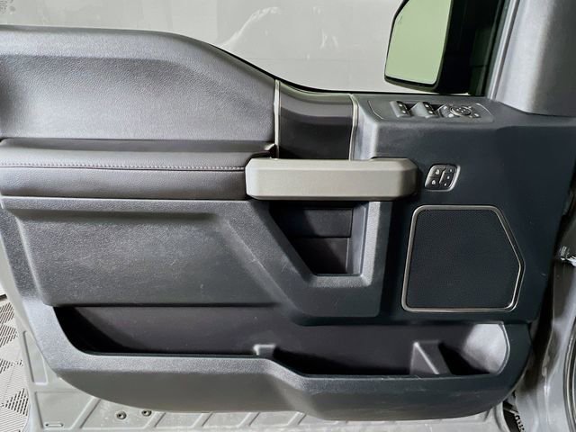 Used 2018 Ford F150 Raptor w/ Equipment Group 802A Luxury AWD/4WD image 33