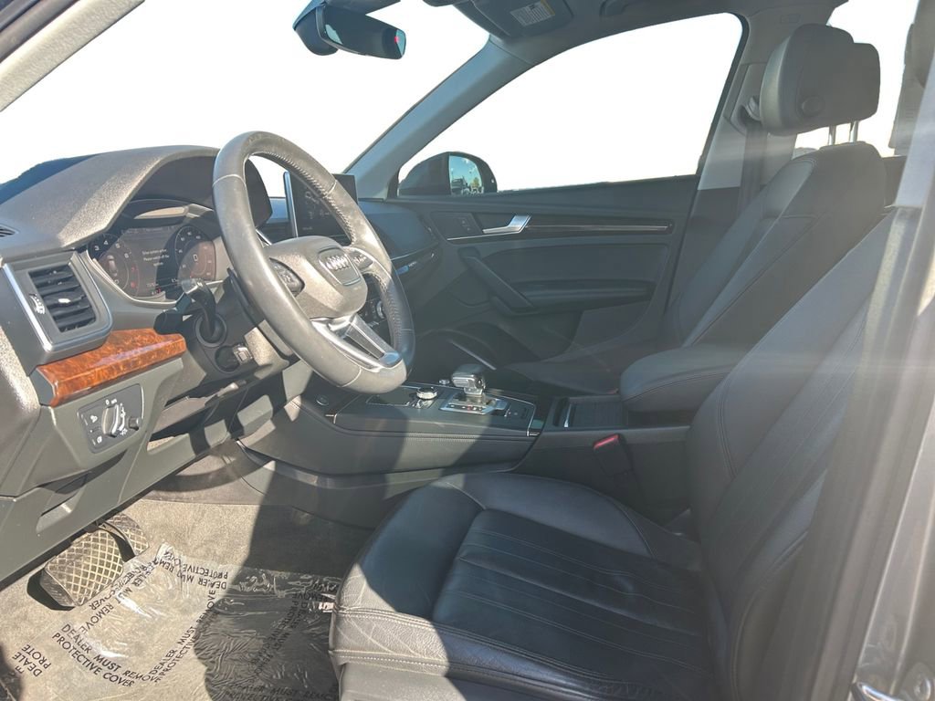 Used 2019 Audi Q5 2.0T Premium Plus w/ Premium Plus Package image 11