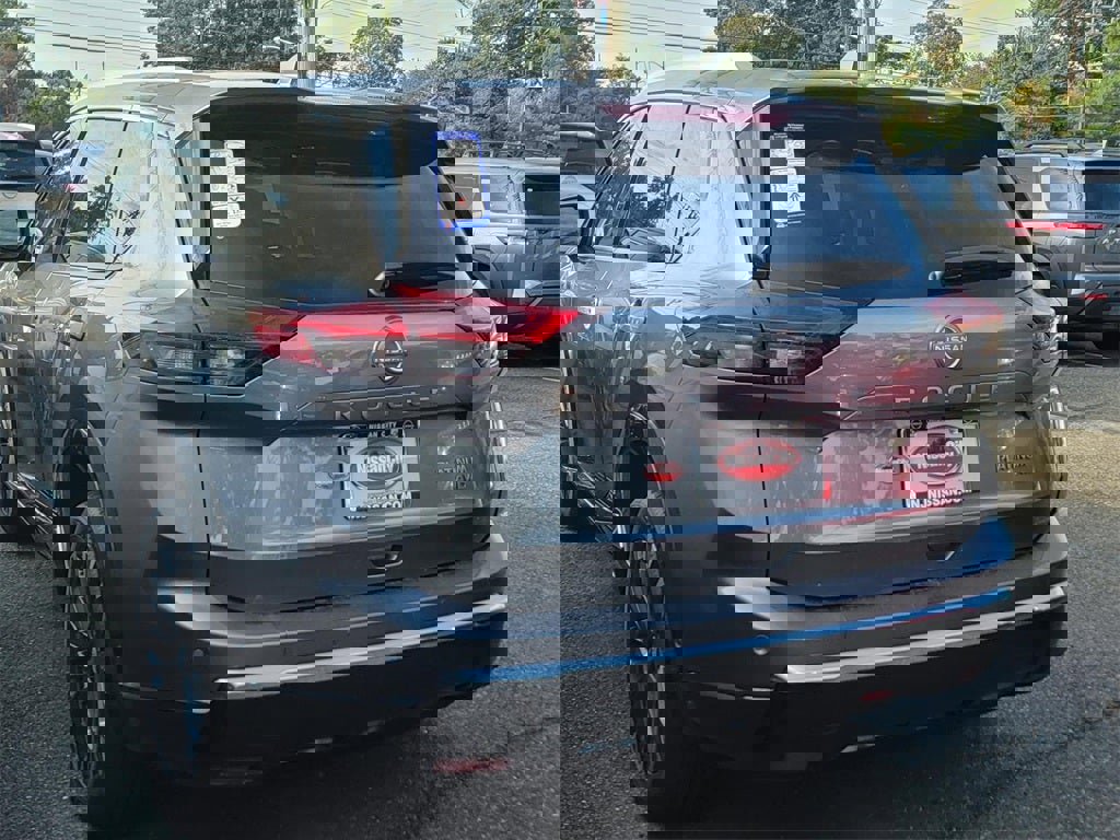 New 2026 Nissan Rogue Platinum image 6