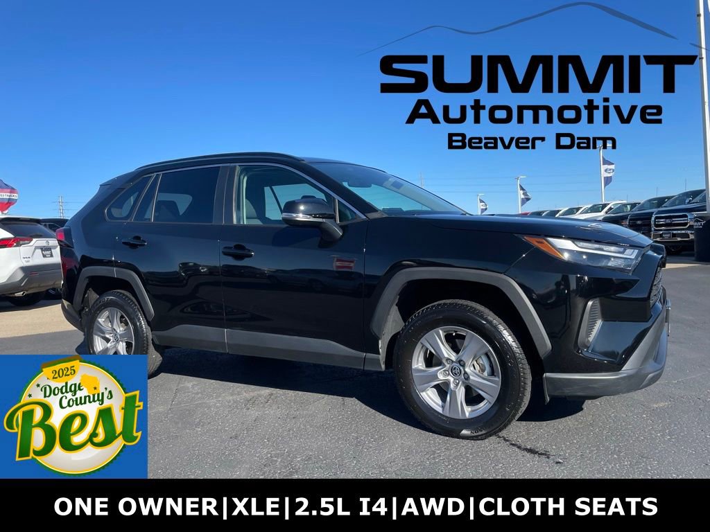 Used 2024 Toyota RAV4 XLE AWD/4WD image 1