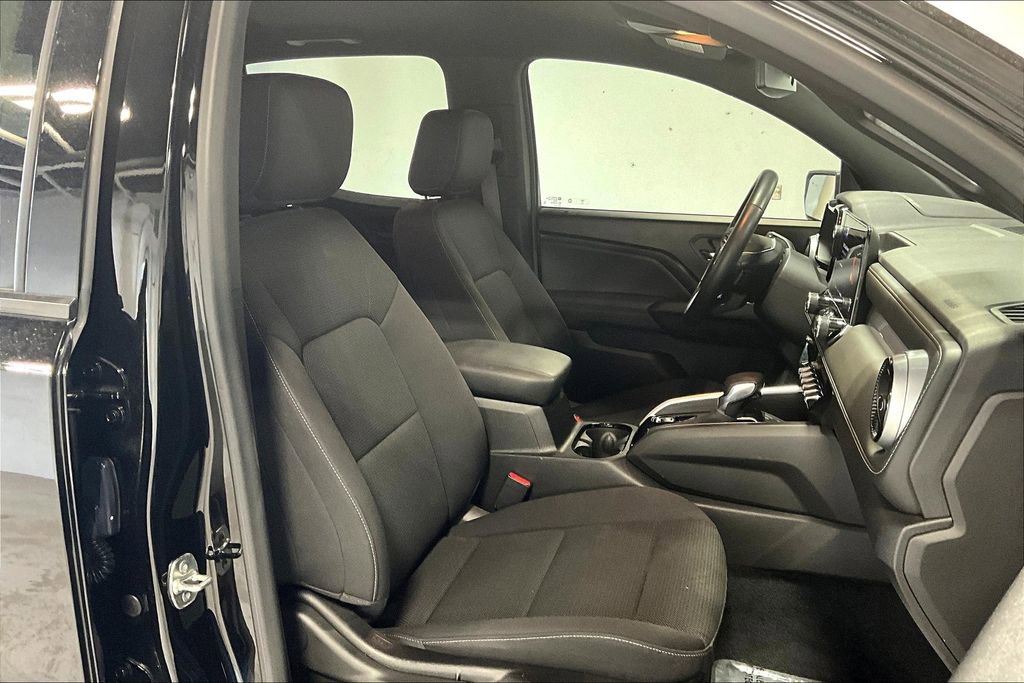 Used 2024 Chevrolet Colorado LT w/ LT Convenience Package II image 10