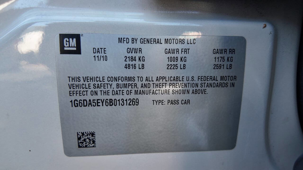 Used 2011 Cadillac CTS Sedan RWD image 16