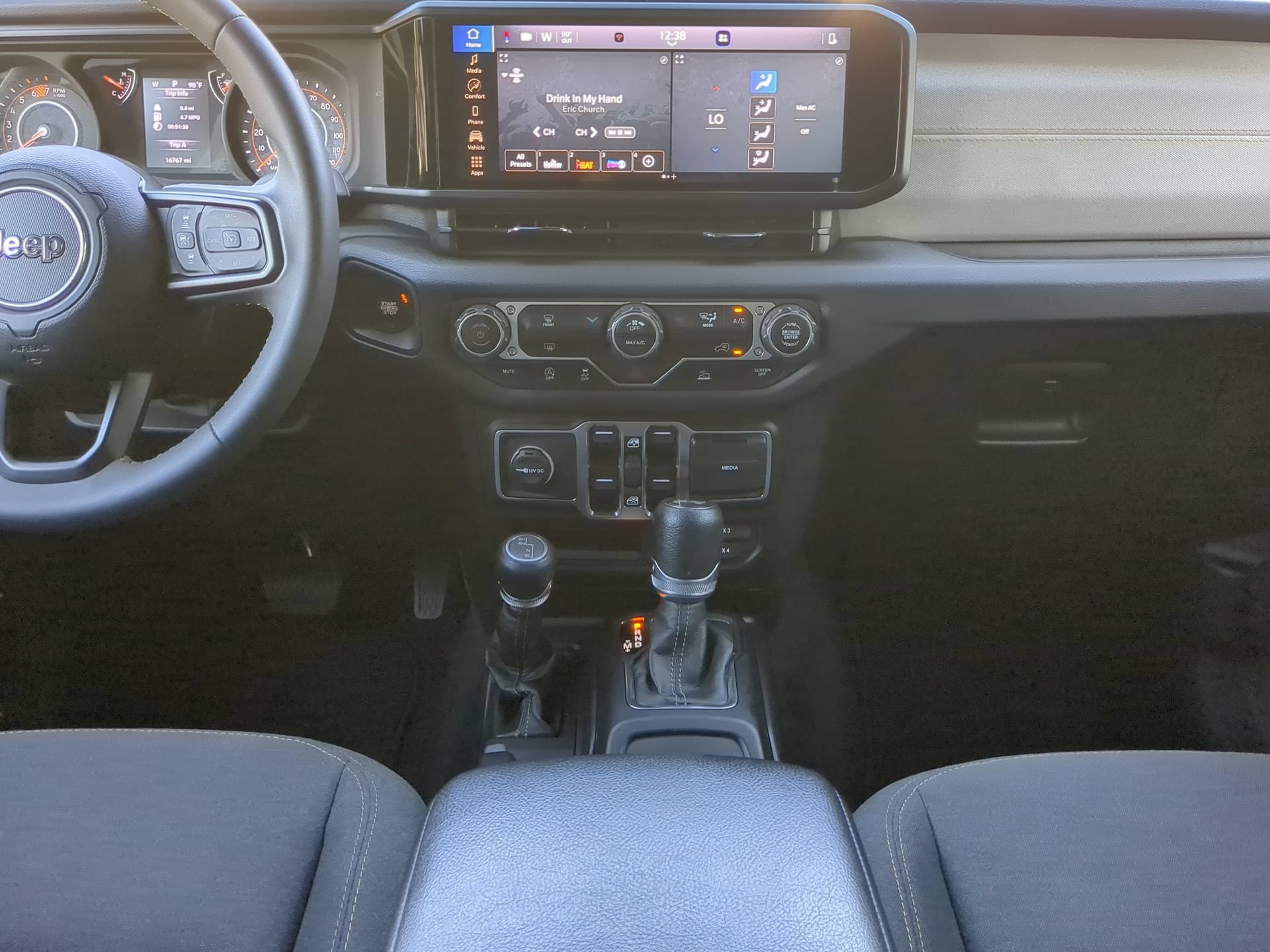 Used 2024 Jeep Wrangler Unlimited Sport AWD/4WD image 51