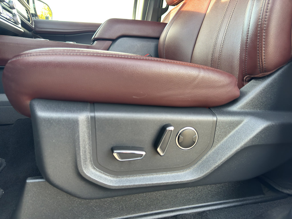 Used 2024 Ford Expedition Max Limited image 14