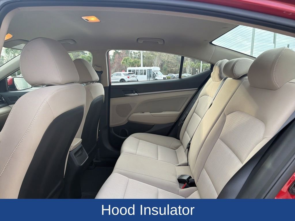 Used 2017 Hyundai Elantra SE image 13