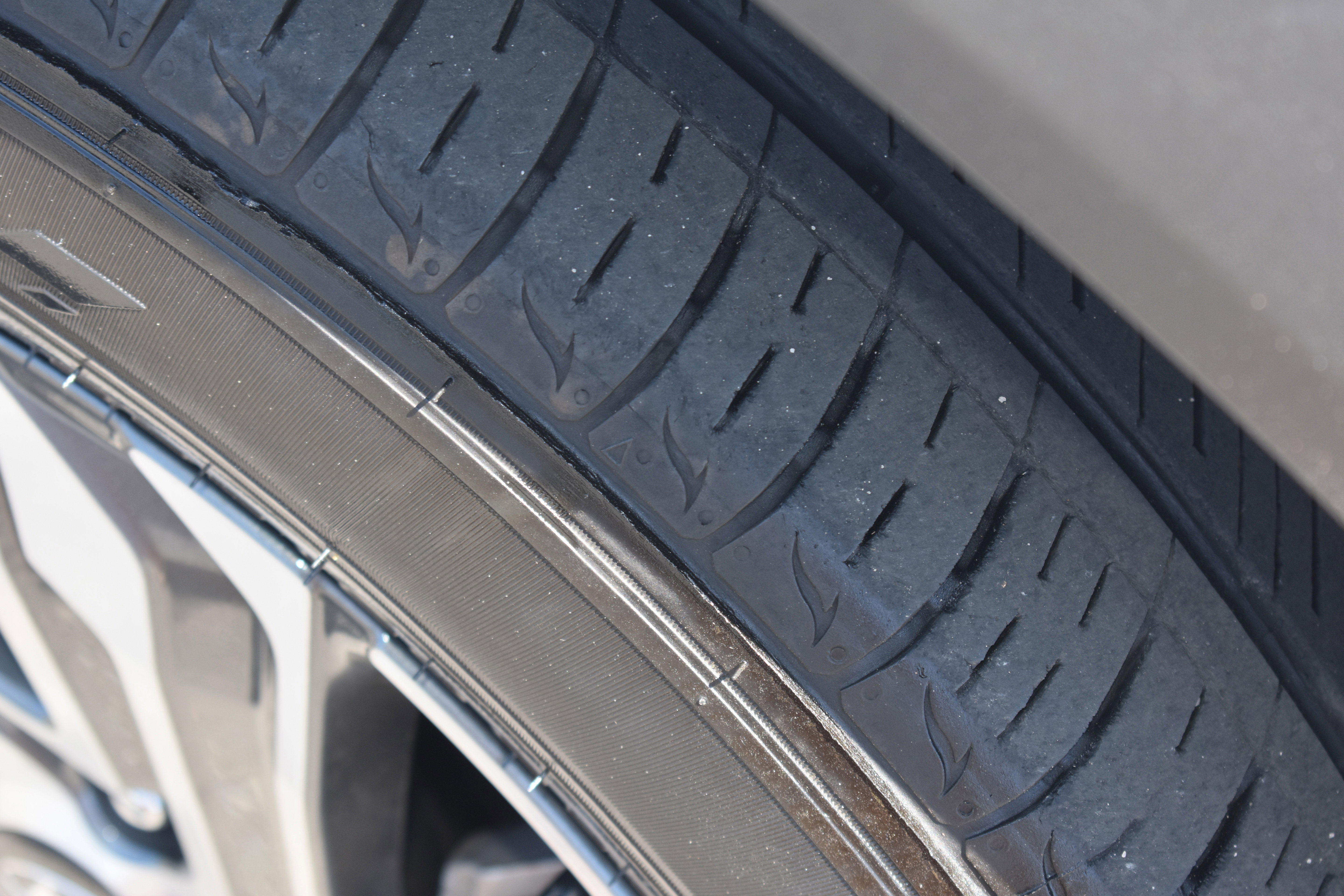 Used 2023 Hyundai Santa Fe SEL AWD/4WD image 11