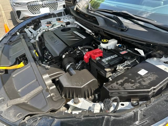 Used 2024 Nissan Rogue SV AWD/4WD image 40