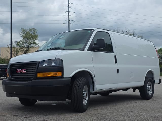 New 2026 GMC Savana 2500 w/ Driver Convenience Package RWD image 9