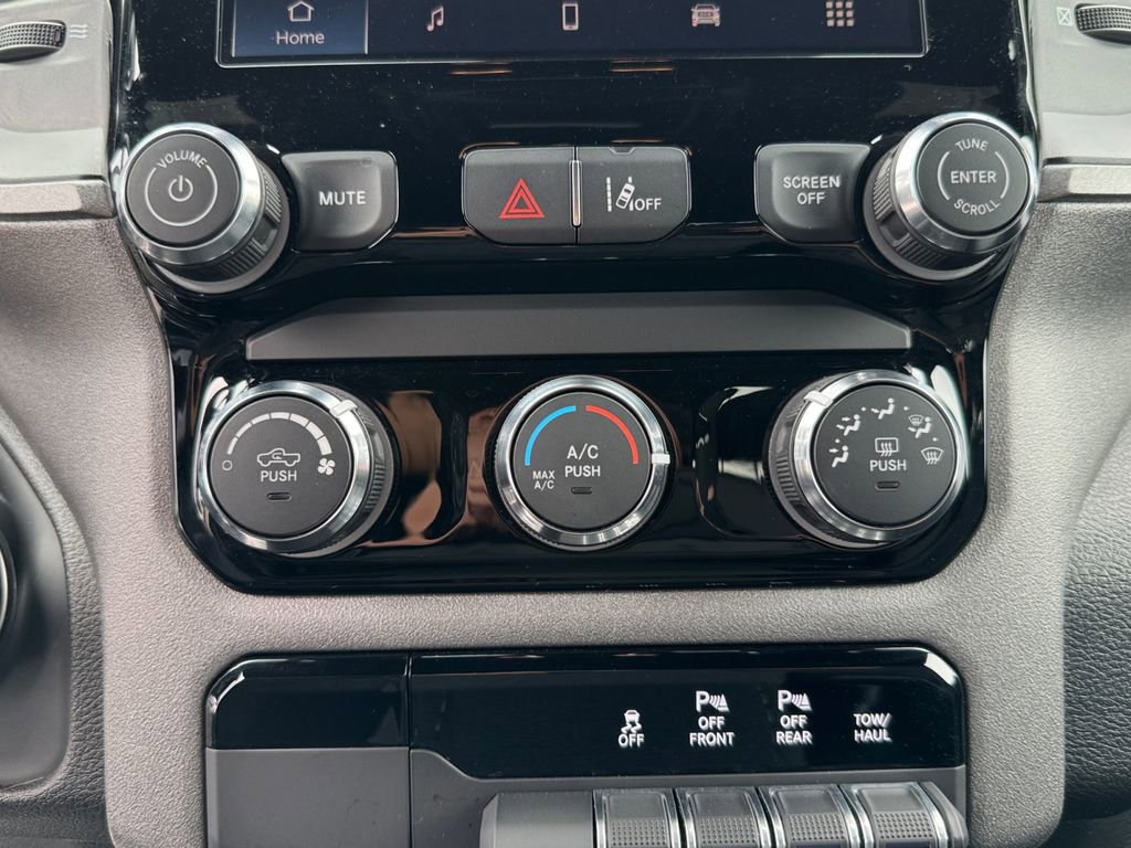 Used 2025 RAM 1500 Tradesman image 22