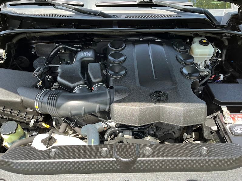 Used 2018 Toyota 4Runner Limited AWD/4WD image 29