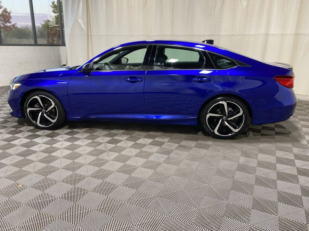 Used 2022 Honda Accord Sport image 4