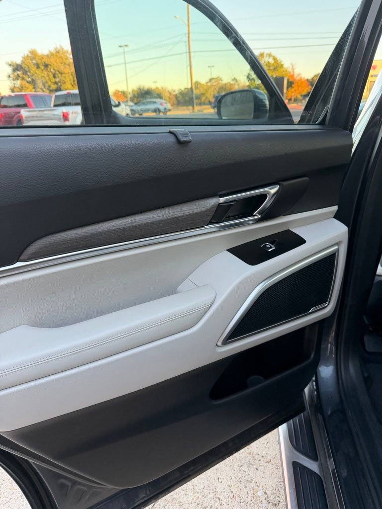 Used 2021 Kia Telluride EX w/ EX Premium Package image 10