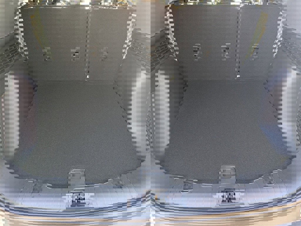 New 2026 Ford Escape Platinum w/ Equipment Group 601A image 7