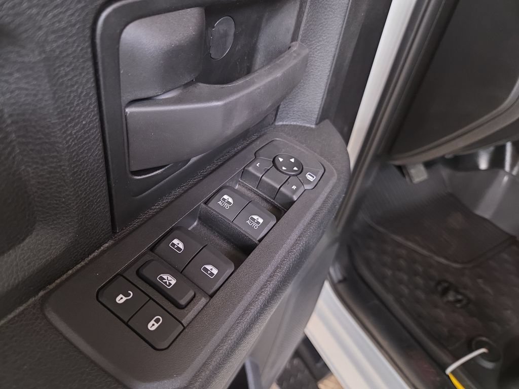 New 2026 RAM 2500 Tradesman AWD/4WD image 12