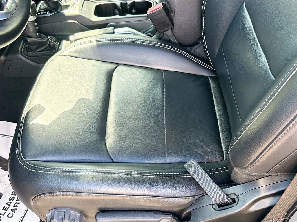 Used 2021 Jeep Wrangler Unlimited Sahara image 20