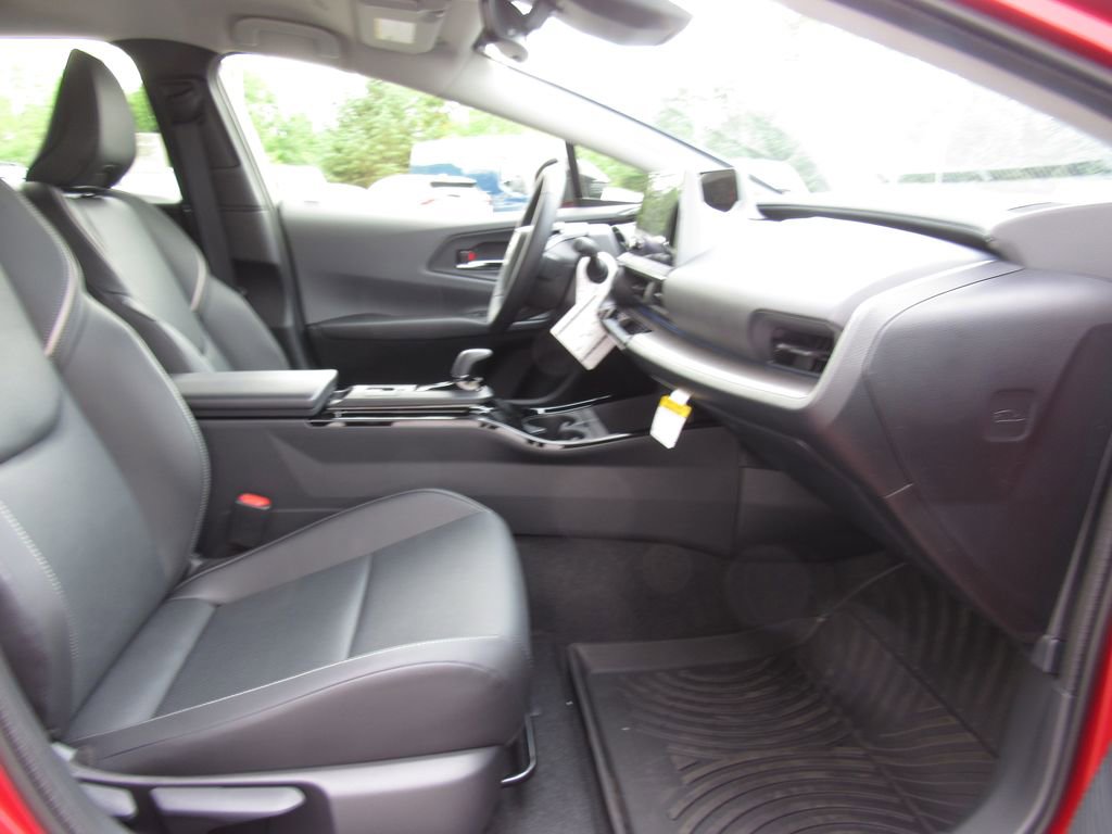 New 2026 Toyota Prius XLE FWD image 19
