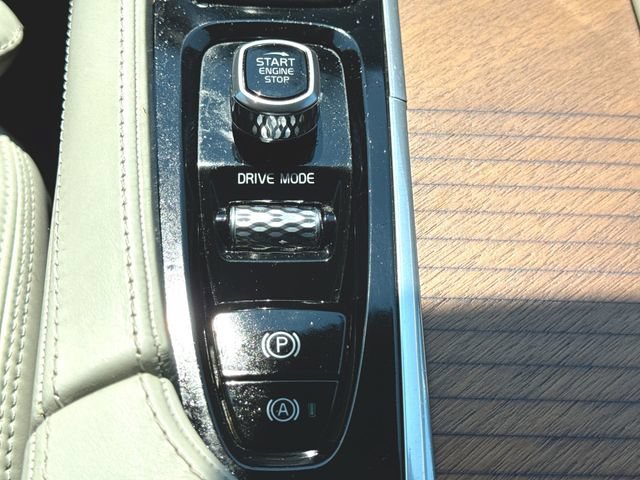 Used 2019 Volvo XC90 T6 Inscription w/ Luxury Package AWD/4WD image 17