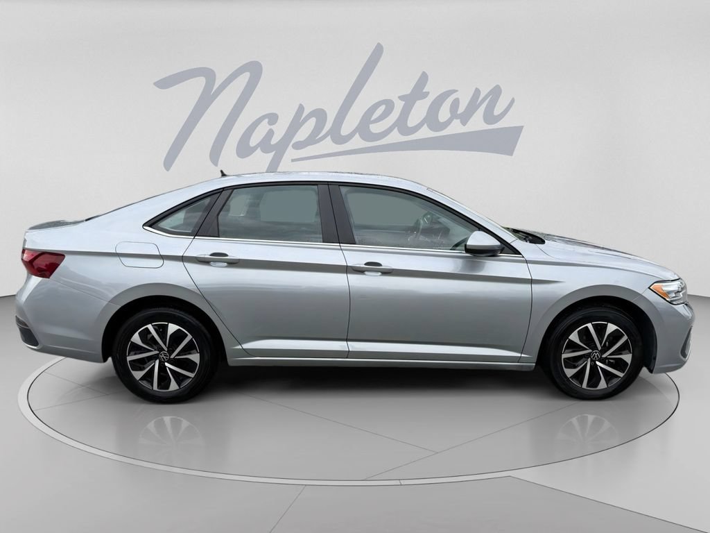 Certified 2024 Volkswagen Jetta S FWD image 8