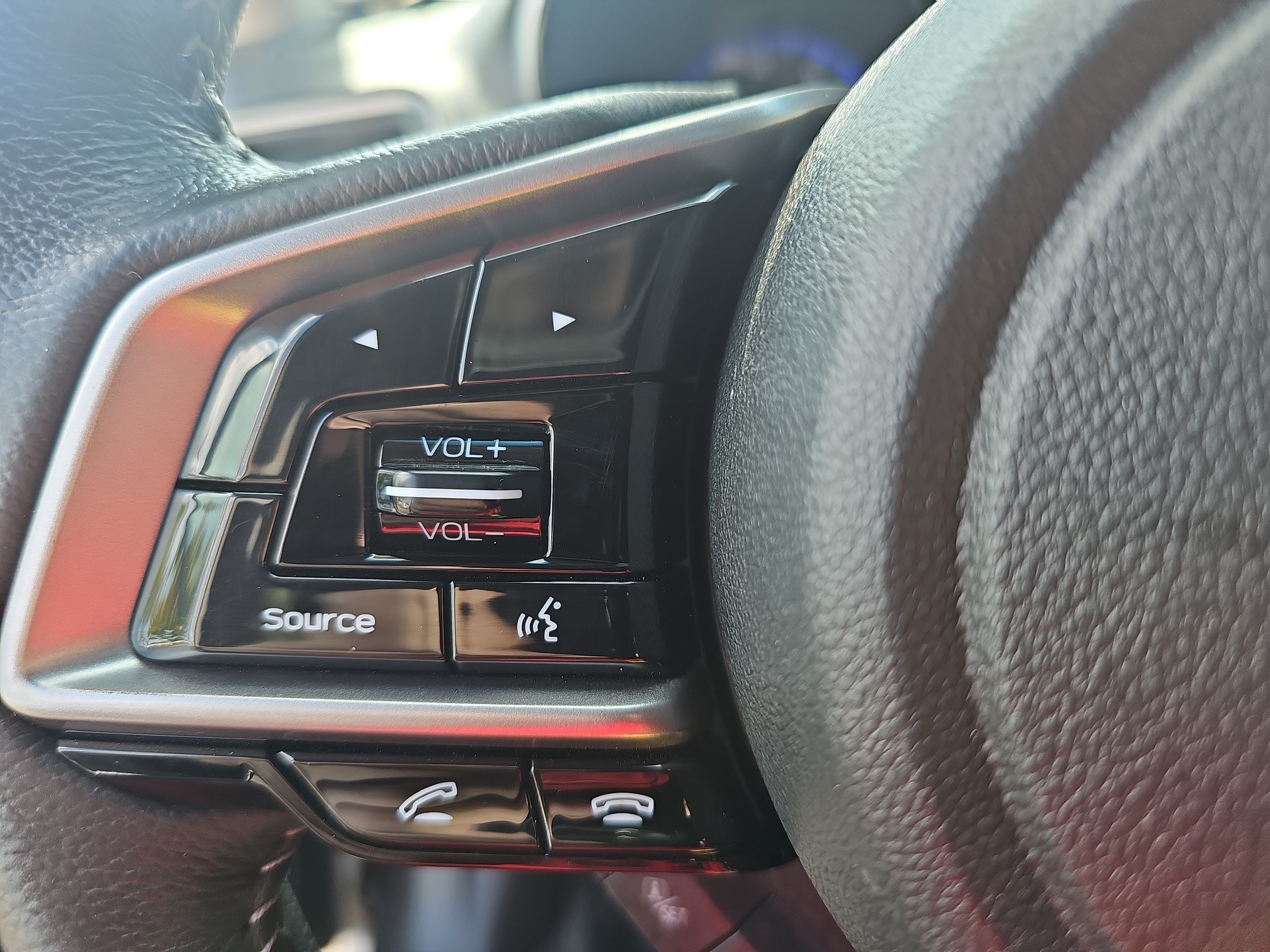 Used 2018 Subaru Outback 2.5i Limited AWD/4WD image 18