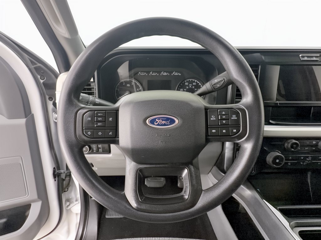 Used 2025 Ford F250 XLT w/ FX4 Off-Road Package AWD/4WD image 10