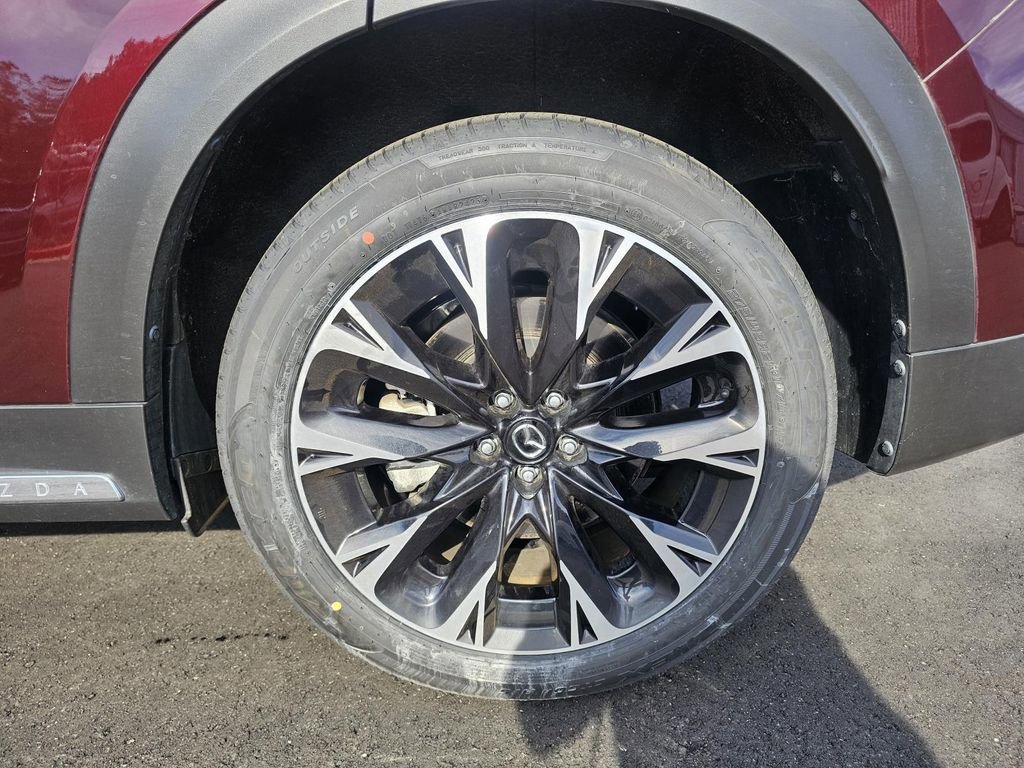 Used 2024 MAZDA CX-90 Plug-In Hybrid w/ Premium Plus image 10