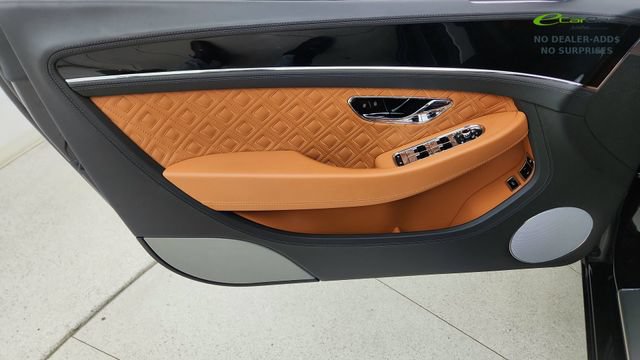 Used 2022 Bentley Continental GT AWD/4WD image 38