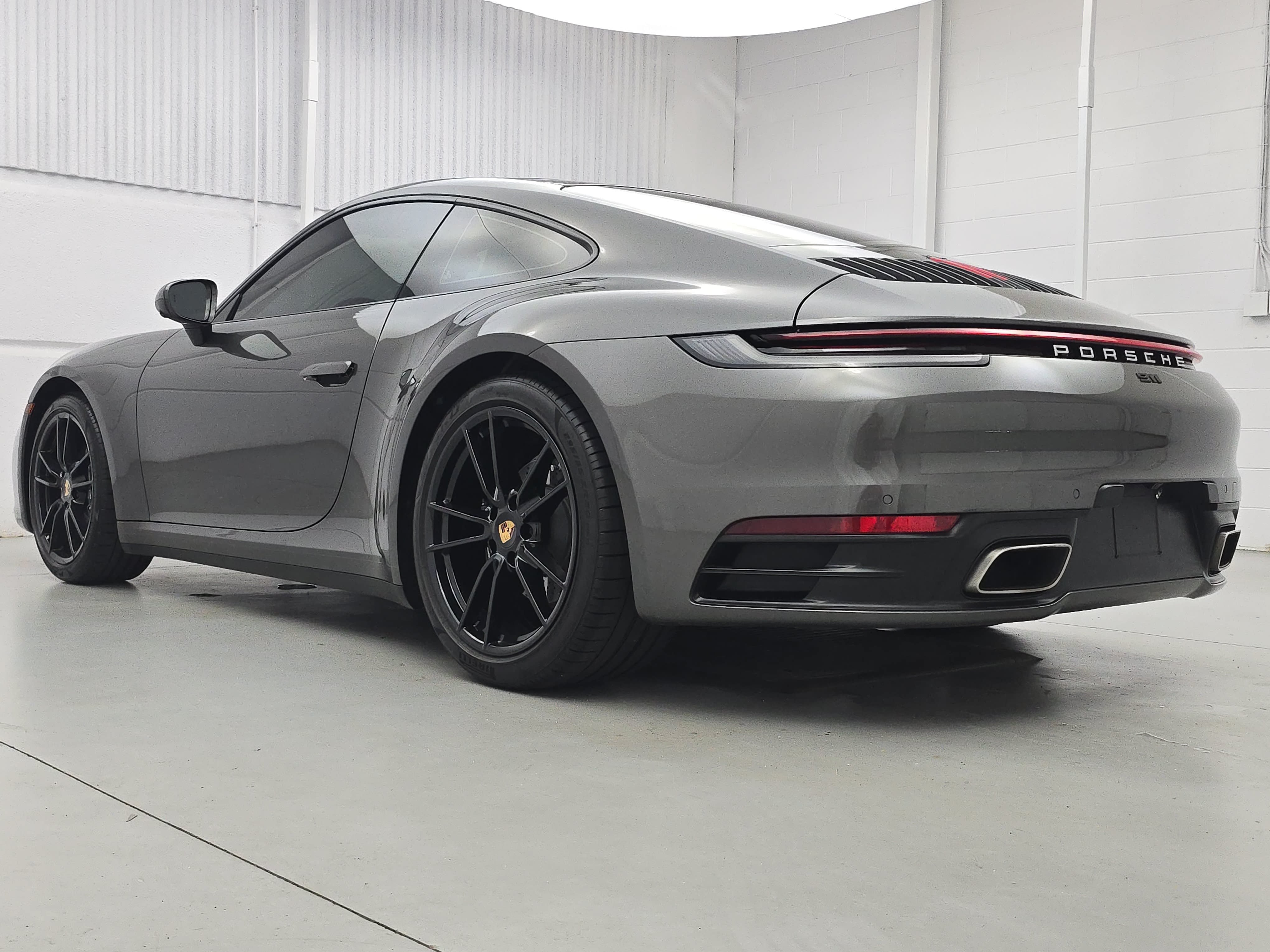 Certified 2022 Porsche 911 Carrera RWD image 3