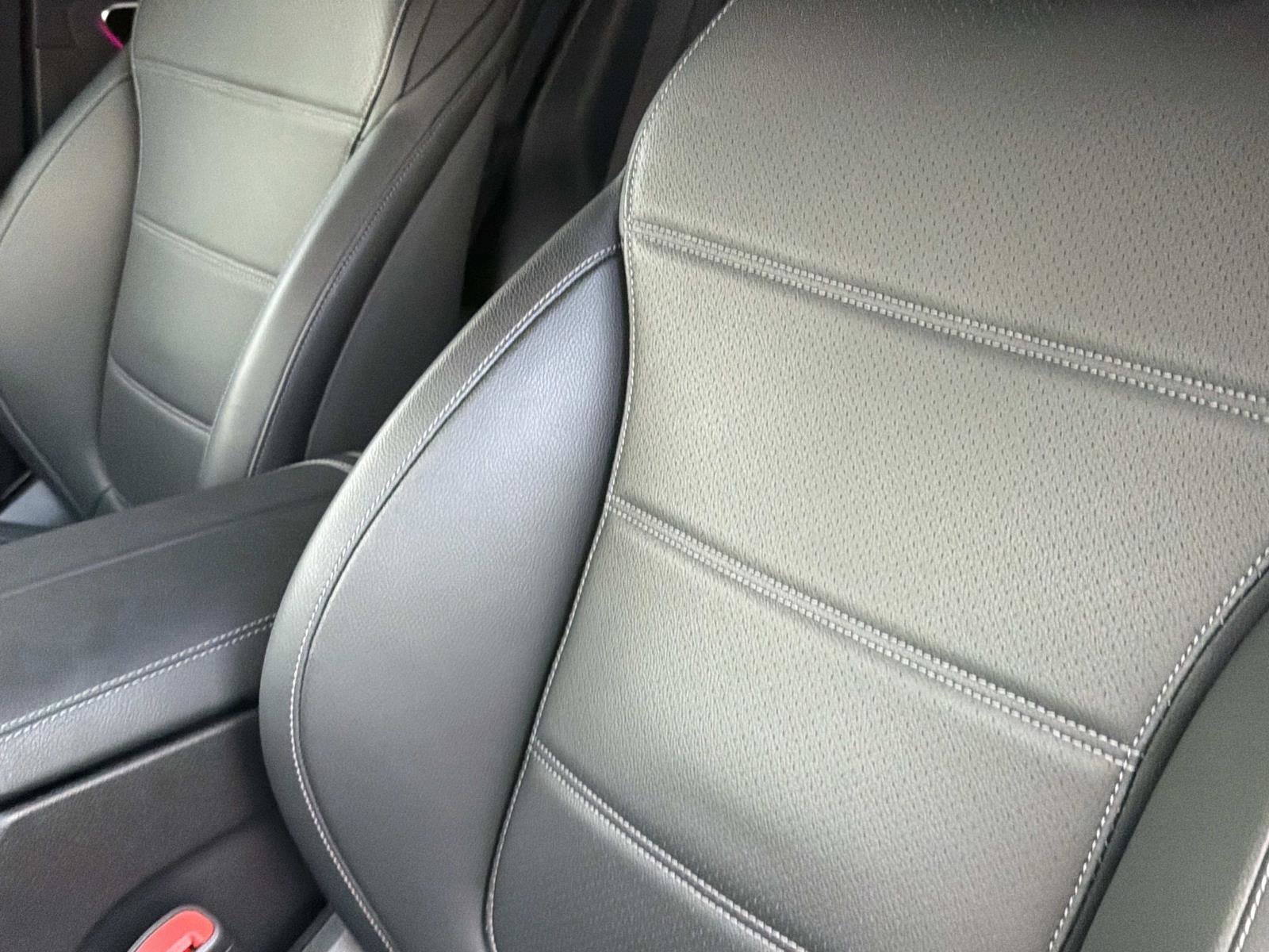 Certified 2024 Mercedes-Benz GLC 300 image 17