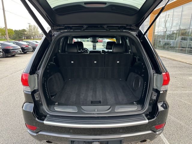 Used 2018 Jeep Grand Cherokee Limited AWD/4WD image 10