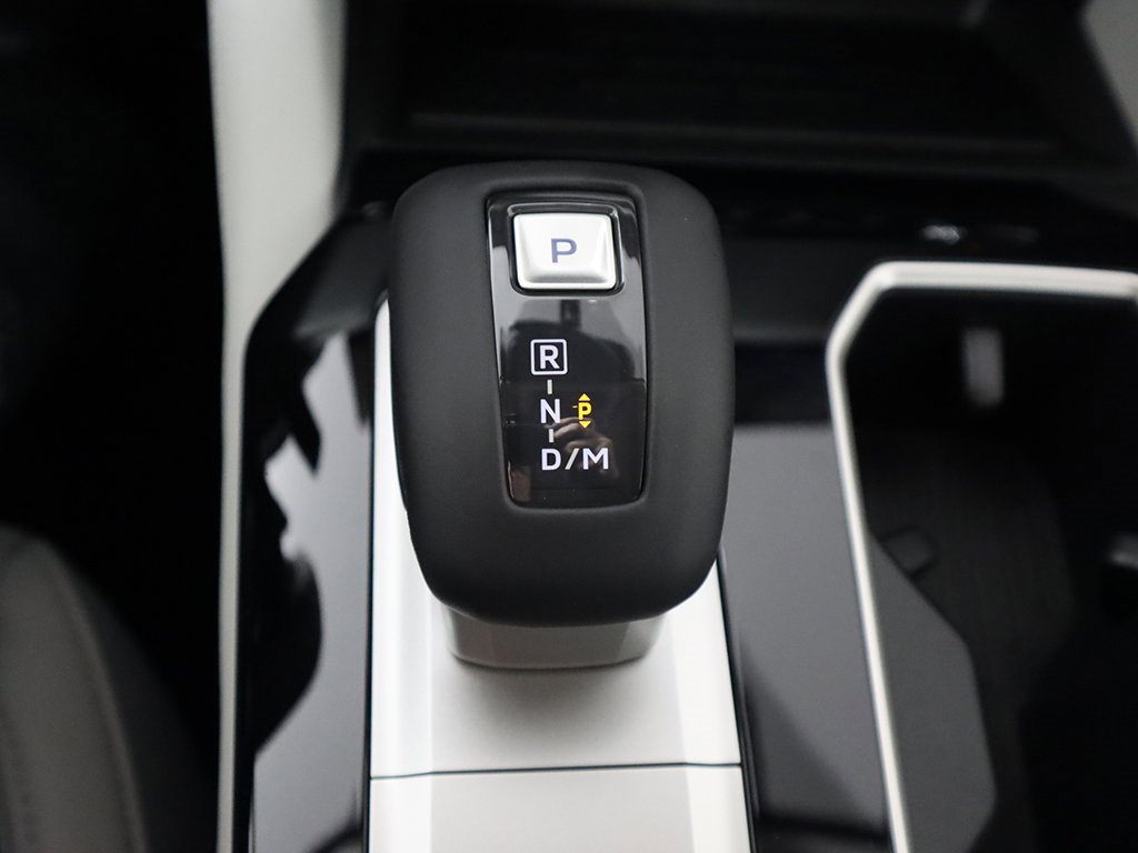 New 2025 Mitsubishi Outlander AWD image 58