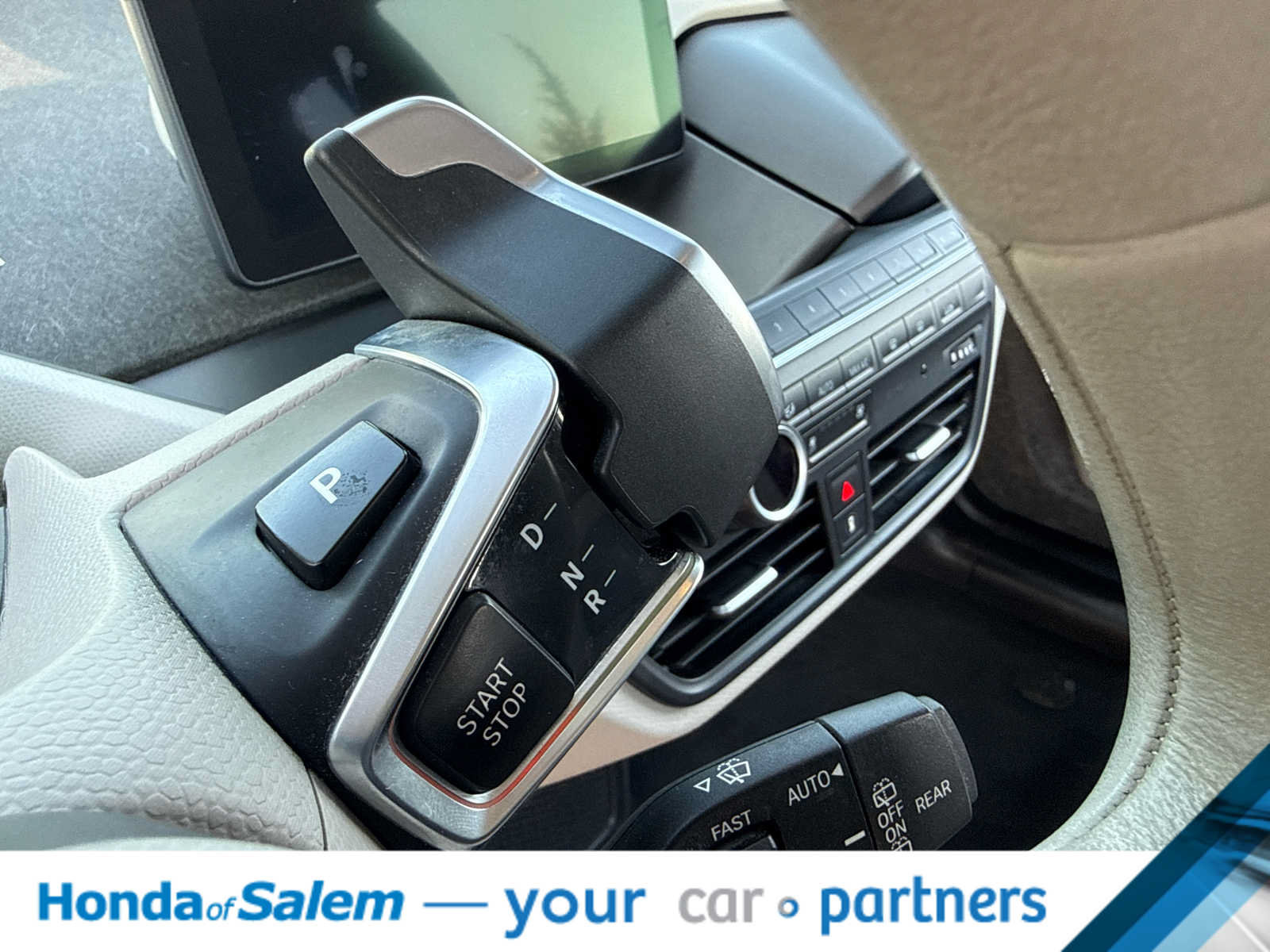 Used 2014 BMW i3 RWD image 17
