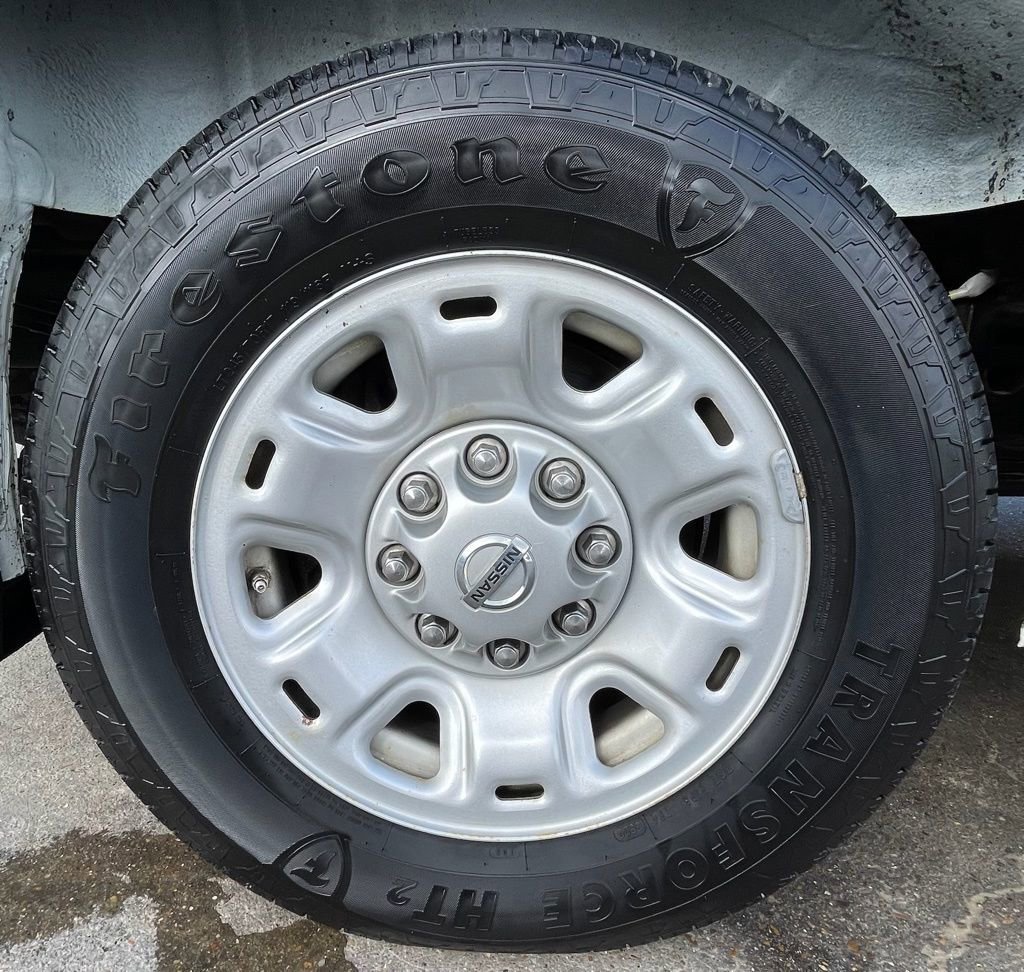 Used 2020 Nissan NV 2500 SV image 16