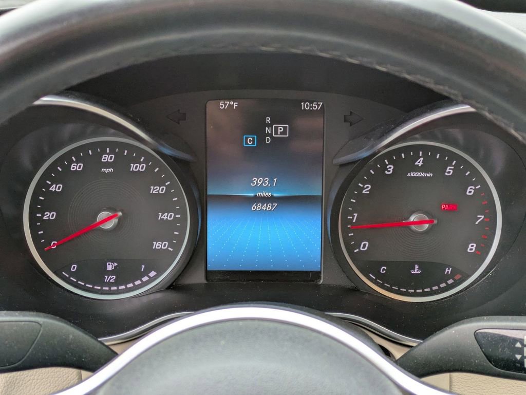 Used 2019 Mercedes-Benz C 300 4MATIC Sedan image 11