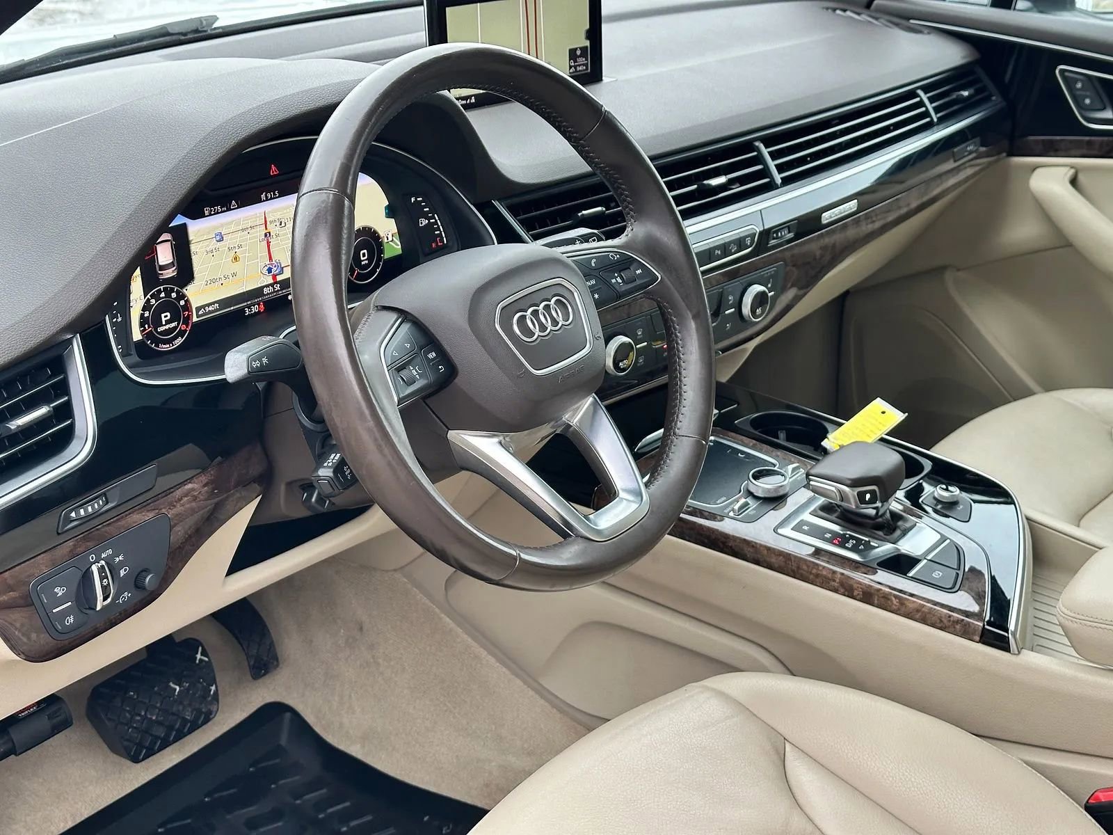 Used 2017 Audi Q7 3.0T Premium Plus image 10