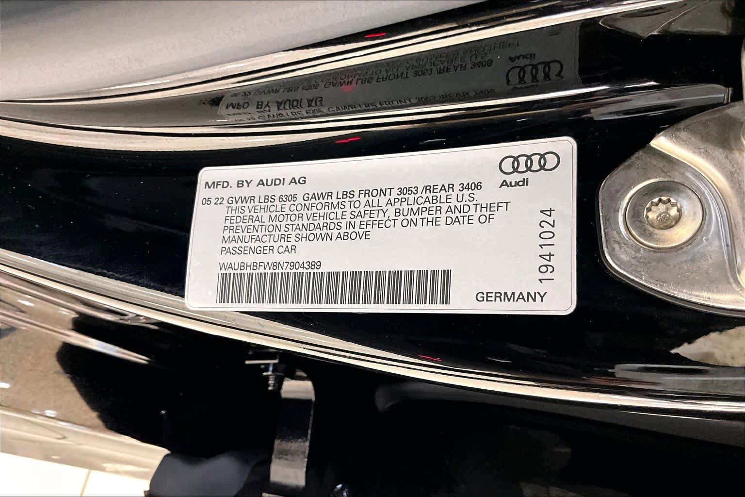Used 2022 Audi RS e-tron GT w/ Carbon Performance Package image 33
