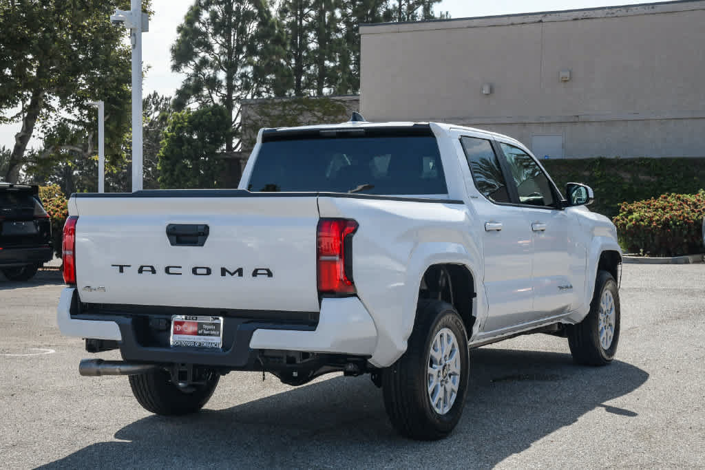 New 2026 Toyota Tacoma SR5 AWD/4WD image 9