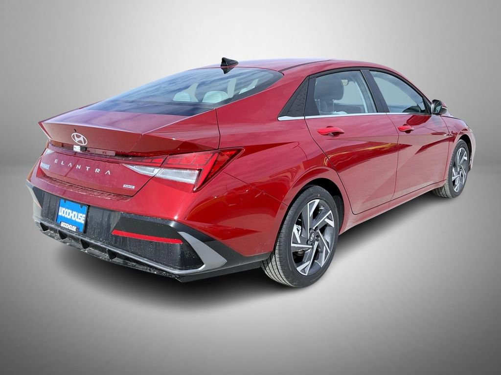 New 2026 Hyundai Elantra Limited image 5